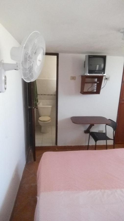 Adriano'S Apartahotel Санто-Доминго Экстерьер фото